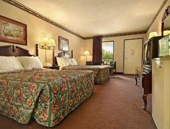 Days Inn By Wyndham Andalusia Eksteriør bilde